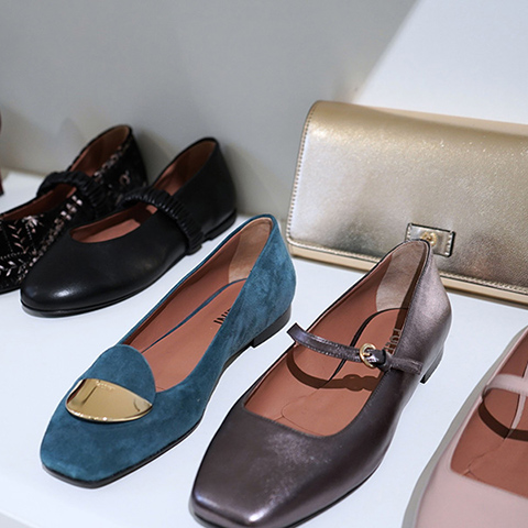 Showroom